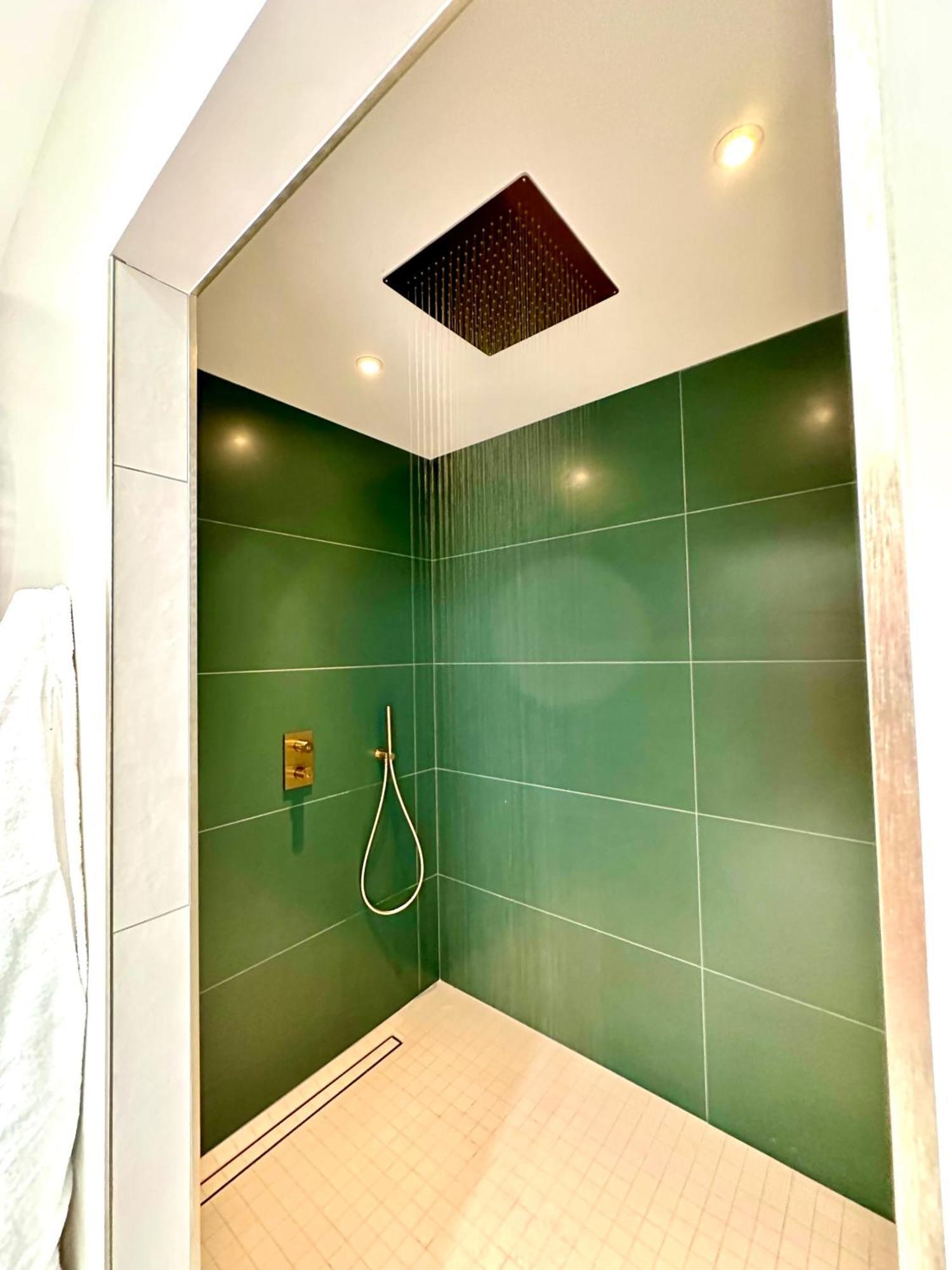 Les Suites Du Payre - Suite Romance Saint-Hilaire-de-Talmont Exteriör bild