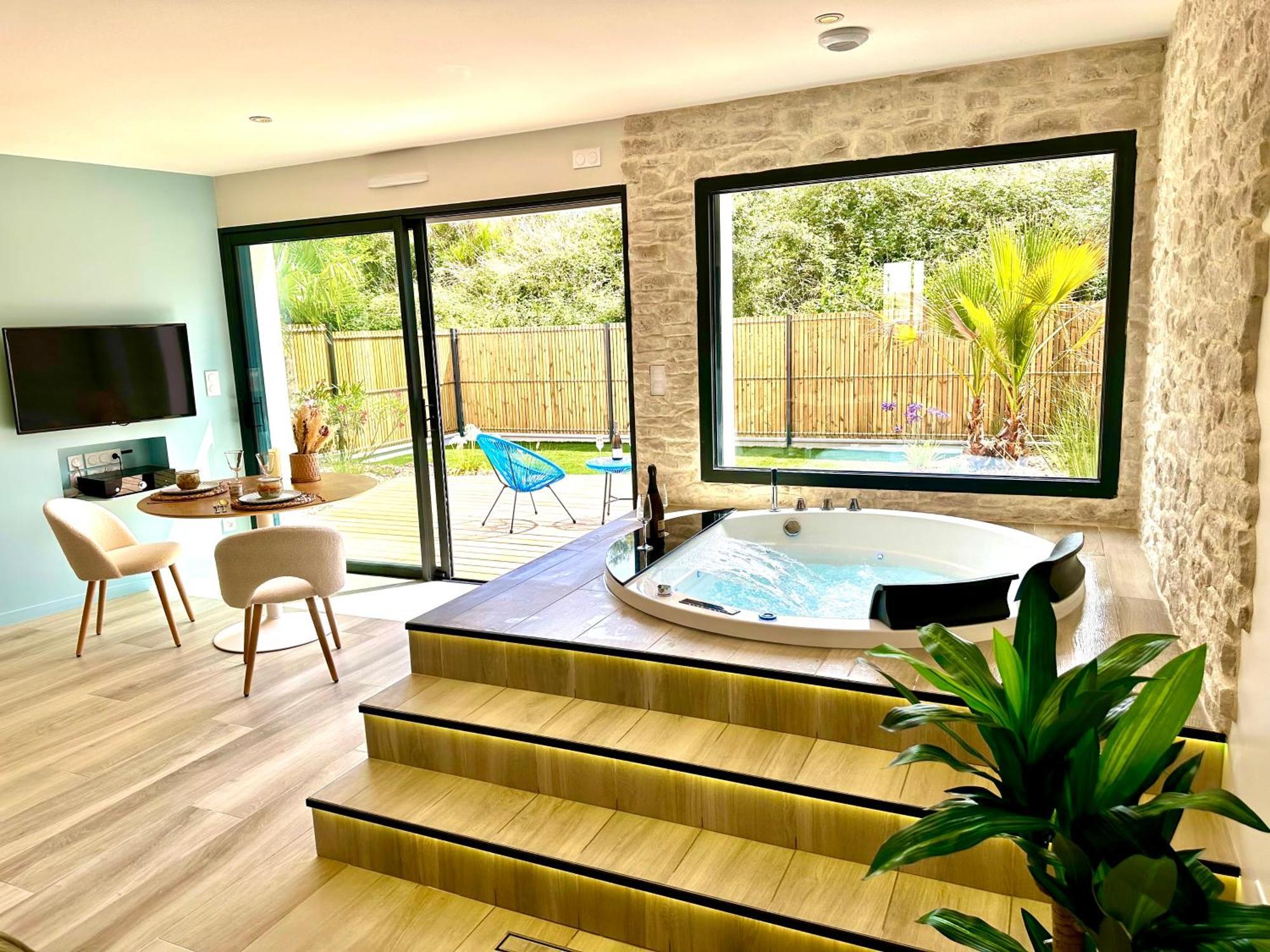 Les Suites Du Payre - Suite Romance Saint-Hilaire-de-Talmont Exteriör bild