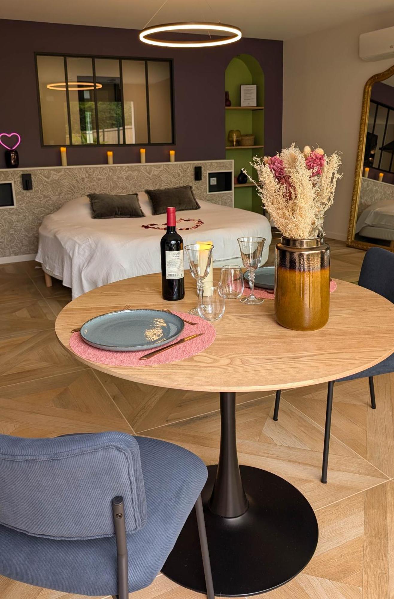 Les Suites Du Payre - Suite Romance Saint-Hilaire-de-Talmont Exteriör bild