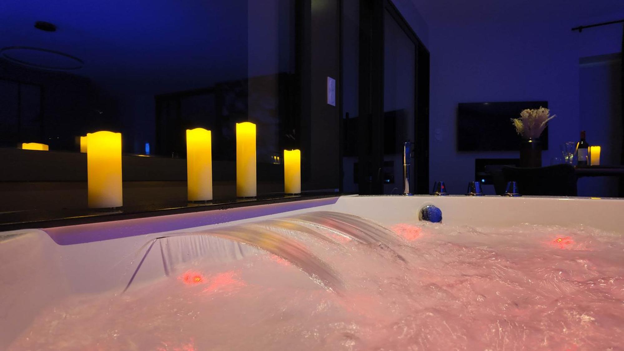 Les Suites Du Payre - Suite Romance Saint-Hilaire-de-Talmont Exteriör bild