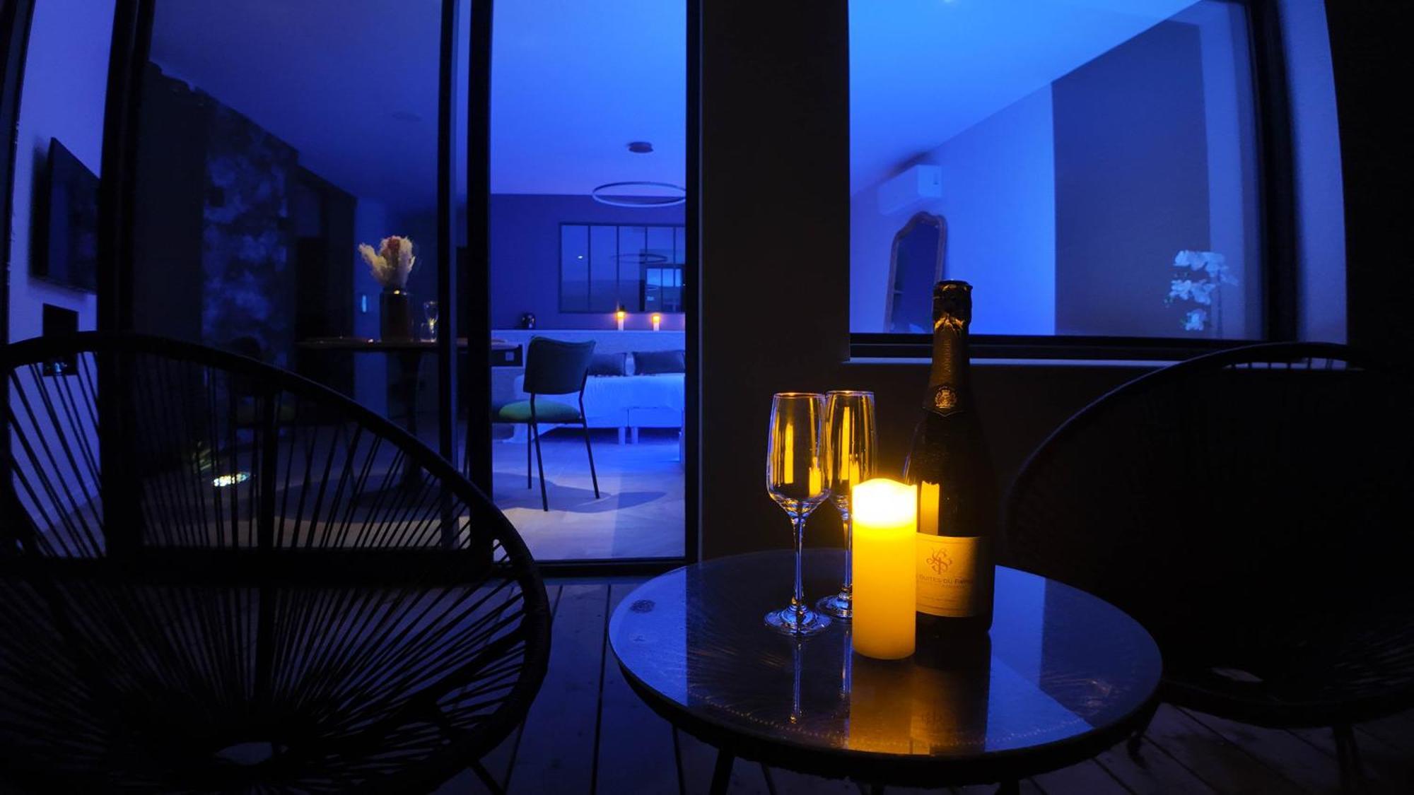Les Suites Du Payre - Suite Romance Saint-Hilaire-de-Talmont Exteriör bild
