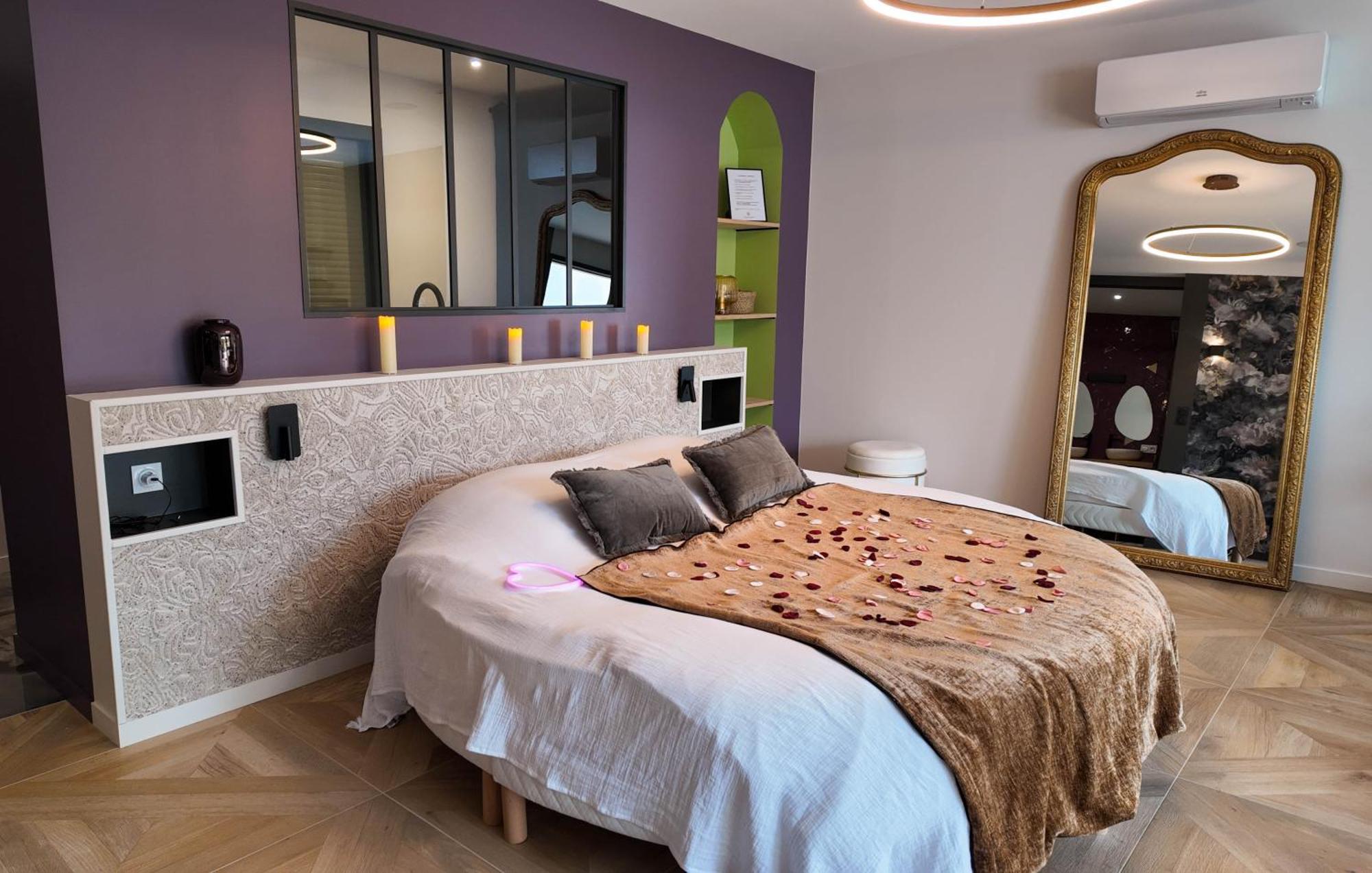 Les Suites Du Payre - Suite Romance Saint-Hilaire-de-Talmont Exteriör bild